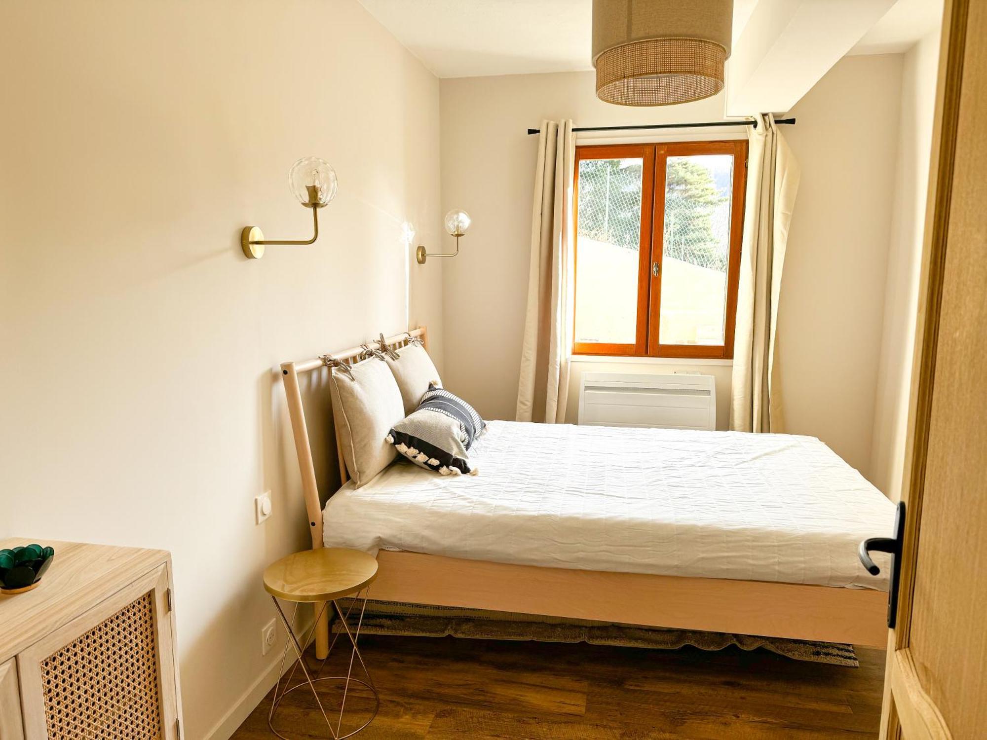 Le Plaisance, Beuil Les Launes Luaran gambar